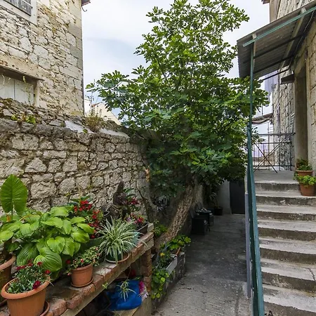 Spirit Of Old Appartement Split